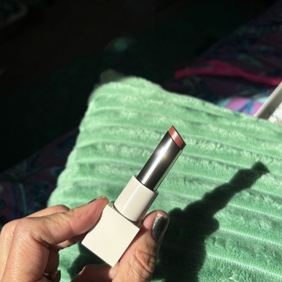 Rare Beauty by Selena Gomez Lipstick - Picture 3 of 9